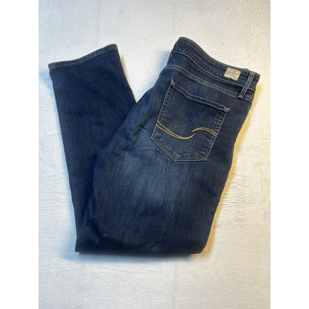 Levi's Signature Jeans Women's Modern Slim Cuffed Jeans Blue 34" (14/16)